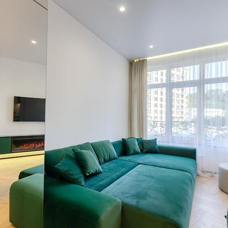 Petrovdom 2-76 Luxury Living In Rc Pechersk Plaza Киев Экстерьер фото