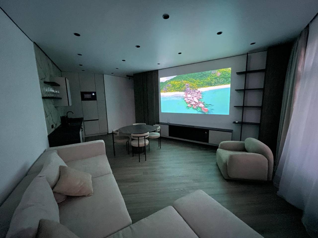 Petrovdom 2-76 Luxury Living In Rc Pechersk Plaza Киев Экстерьер фото
